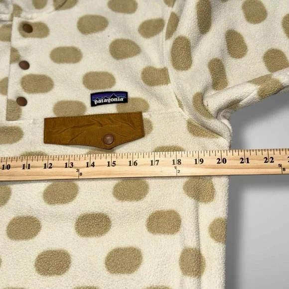 Patagonia Synchilla Snap T Fleece Pullover Womens Small Cream Beige Polka Dots - Picture 5 of 10